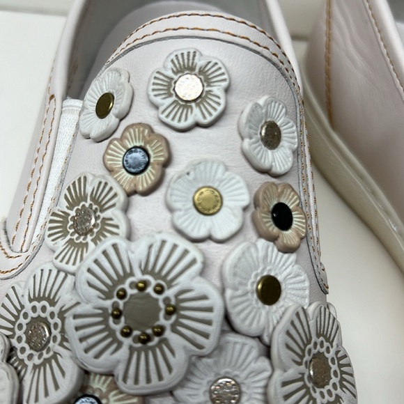 Coach Chalk Tea Rose Floral Slip On Sneakers 8.5 - Picture 16 of 16
